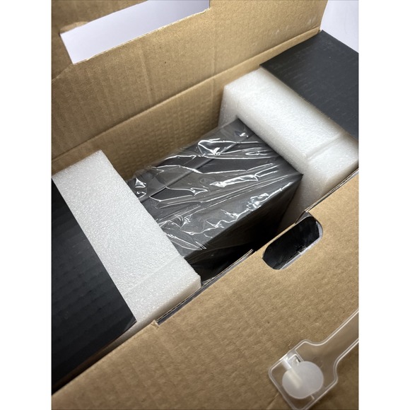 GODDRUM✨Biometric Handgun Safe✨Matte Black✨BRAND NEW! - Picture 4 of 8